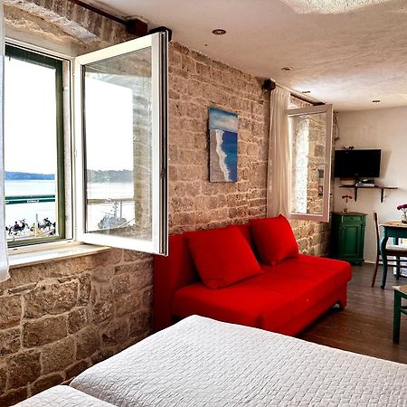 Apartments Trapula Шибеник Екстер'єр фото