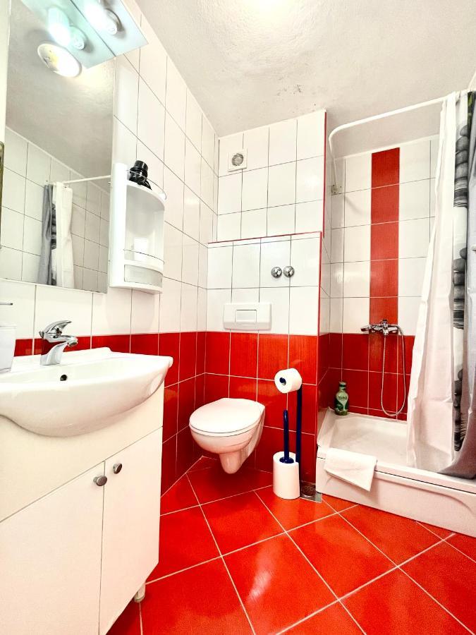 Apartments Trapula Шибеник Екстер'єр фото