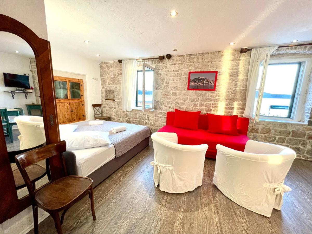 Apartments Trapula Шибеник Екстер'єр фото