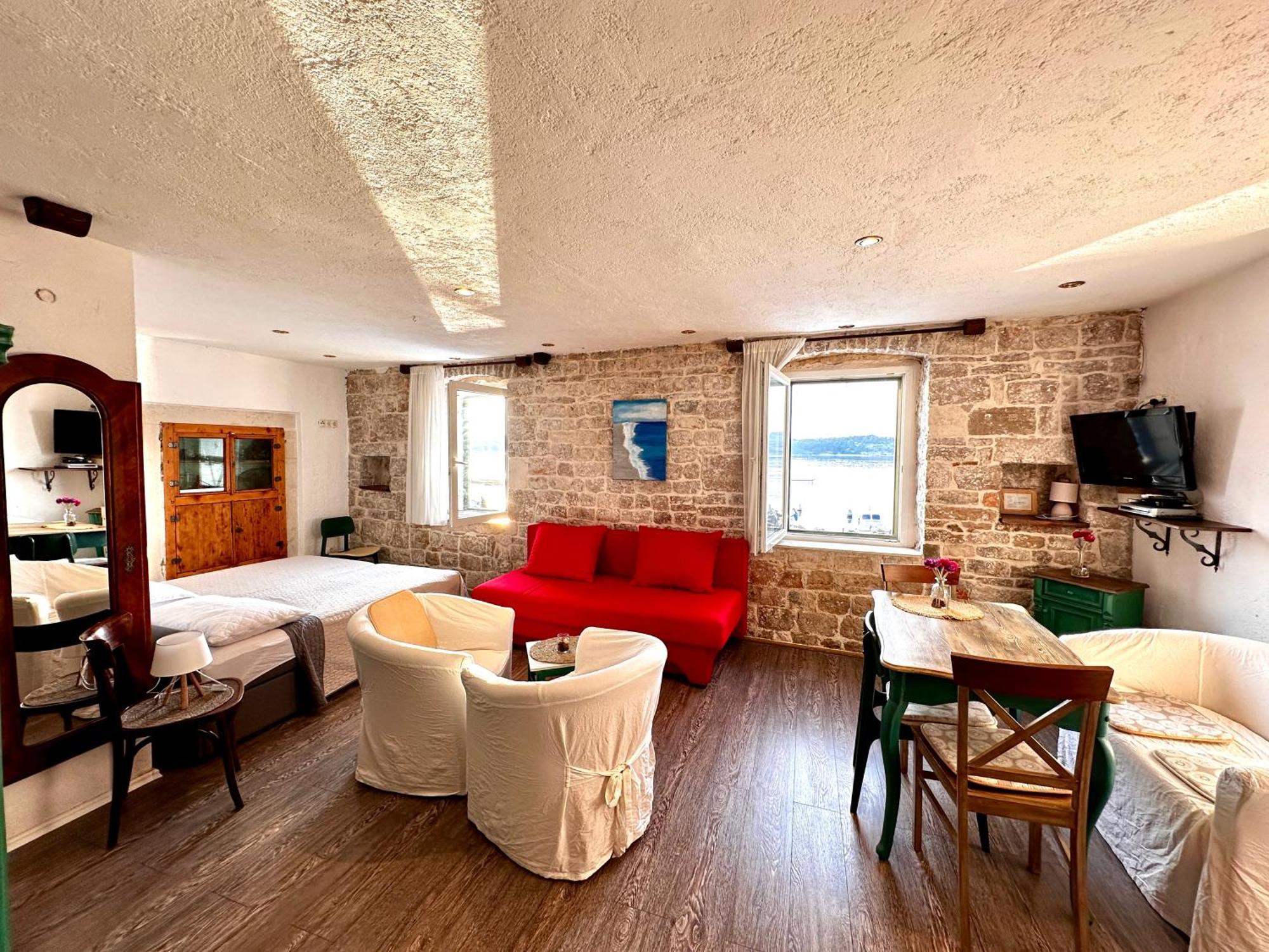Apartments Trapula Шибеник Екстер'єр фото
